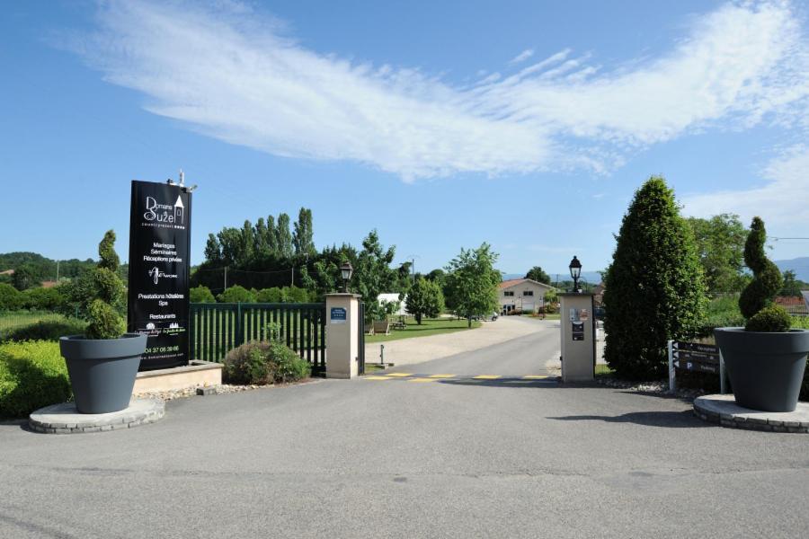 Domaine De Suzel Hotel Vignieu Buitenkant foto